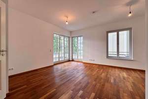 2-Zimmer-Neubauwohnung mit Einbauküche, Fußbodenheizung, Balkon, Fahrstuhl & eigenem PKW-Stellplatz – Großbeerenstraße 295B, 14480 Am Stern, Potsdam – Vorschaubild 6