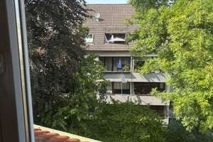 Flotte 2,5 Zimmer DG Wohnung mit Ausblick über Feuerbach – Rolandstr. 9, 70469 Bahnhof Feuerbach, Stuttgart – Vorschaubild 5