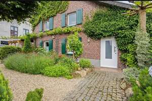 Vier-Zimmer-Haus in Wegberg-Innenring