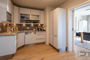 Bindlacher Bestlage mit einzigartigem Fernblick: Stilvoll modernisiertes 2001er EFH mit ELW & Pool! – Die vollständige Adresse der Immobilie erhältst du vom Anbieter., 95463 Bindlach – Vorschaubild 20
