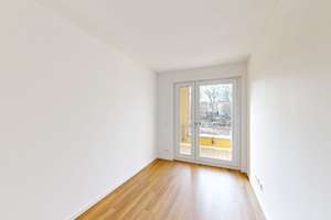 Ruhige 4-Zimmer-Wohnung mit Balkon, Lift und Duplex-Parkplatz in Ludwigshafen am Rhein – 67061 Süd, Ludwigshafen am Rhein – Vorschaubild 3