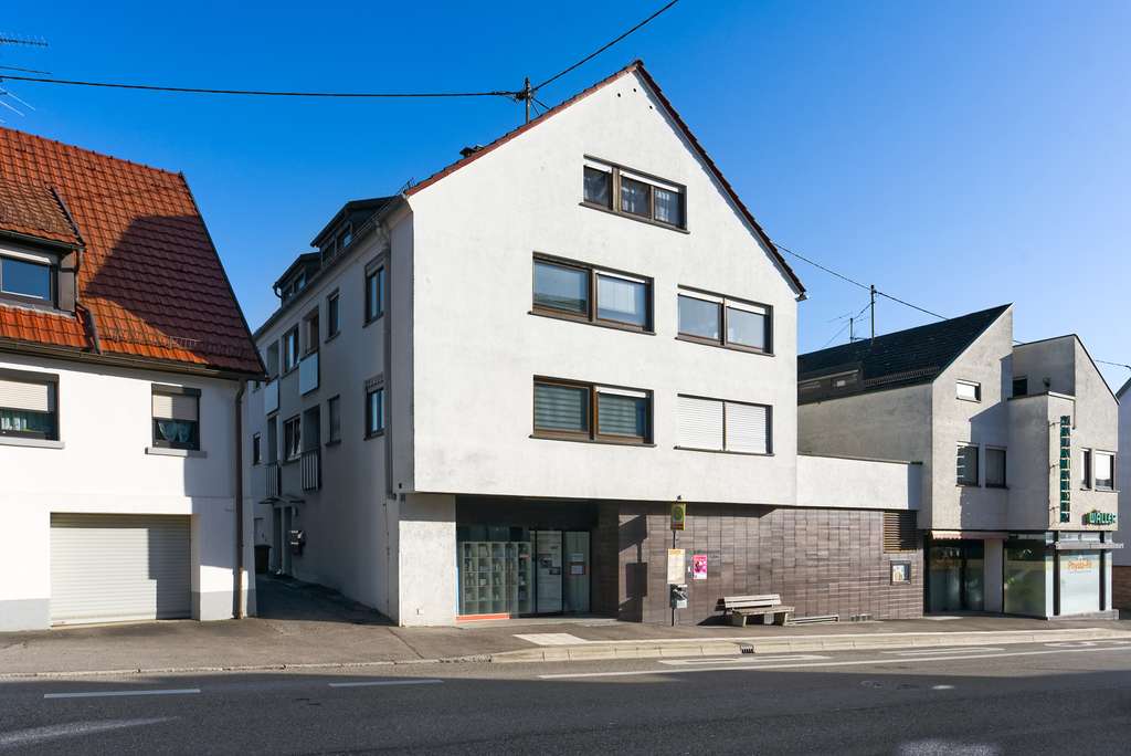 Immobilie in Waiblingen - Kapitalanleger aufgepasst: Exklusives Mehrfamilienhaus mit Gewerbefläche in Waiblingen-Neustadt - Bild 1