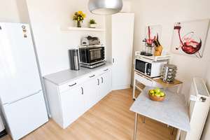 Helle 2-Zimmer-DG-Wohnung mit Dachbalkon ins Grüne in Düsseldorf-Bilk – von privat – Auf'm Hennekamp 16, 40225 Bilk, Düsseldorf – Vorschaubild 5