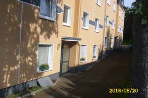4-Zimmer-Wohnung in Bochum-Kornharpen mit Balkon! WBS erforderlich! – Auf der Prinz 53, 44791 Kornharpen/Voede-Abzweig, Bochum – Vorschaubild 2