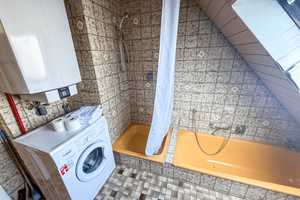 Property thumbnail 9