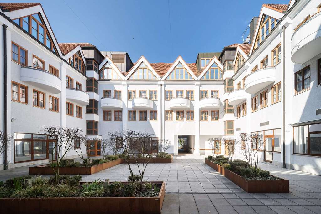 Immobilie in Erding - Clever investieren-Charmante 1,5 Zimmer-Wohnung mit Balkon, provisionsfrei auf geringer Erbpacht - Bild 0