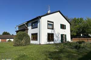 Viel Platz für die Familie, Mehrgenerationen oder Kapitalanlage! Ein Haus mit vielen Möglichkeiten! – Weilheim-Schongau (Kreis) – Vorschaubild 1