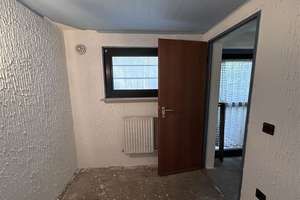 Charmante Doppelhaushälfte mit großzügigem Grundstück in Essen – Die vollständige Adresse der Immobilie erhältst du vom Anbieter., 45309 Kray, Essen – Vorschaubild 36