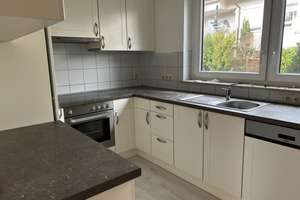 Vollständig renovierte 4,5-Zimmer-Wohnung mit Balkon und Einbauküche in Leonberg – Die vollständige Adresse der Immobilie erhältst du vom Anbieter., 71229 Leonberg – Vorschaubild 6