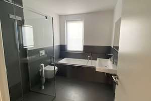 Neuwertiges 5-Zimmer-Reihenendhaus mit EBK in Bad Homburg vor der Höhe, Hochtaunuskreis – Kälberstücksweg 16e, 61350 Bad Homburg vor der Höhe – Vorschaubild 13