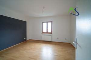 Wohnidylle im Außenbereich mit einzigartigem Ambiente – Die vollständige Adresse der Immobilie erhältst du vom Anbieter., 93053 Kasernenviertel, Regensburg – Vorschaubild 11