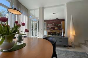 Charmante Doppelvilla in München-Solln, mit Traumgarten und viel Platz für die Familie – Die vollständige Adresse der Immobilie erhältst du vom Anbieter., 81477 Solln, München – Vorschaubild 8