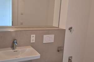 Hochwertige 2-Zimmer-Wohnung mit Loggia und Einbaukuche – Prüfeninger Str 78, 93049 Westenviertel, Regensburg – Vorschaubild 6