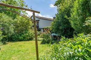 Richtig viel Platz auf fast 200 qm W-/Nfl. - gemütliches Familienhaus mit Südgarten in ruhiger Lage – Ebersberg (Kreis) – Vorschaubild 14