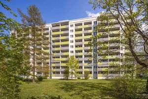 Senioren aufgepasst: 2-Zimmer-Wohnung mit Balkon