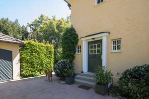 Charmantes Familienidyll auf der Waldau – Stilvolles Einfamilienhaus mit herrlichem Garten – Die vollständige Adresse der Immobilie erhältst du vom Anbieter., 70597 Waldau, Stuttgart – Vorschaubild 2