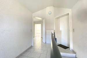 Fantastische und helle 2,5-Zimmer DG-Wohnung mit Dachbalkon und Blick über die Dächer von Ilsfeld – 74360 Ilsfeld – Vorschaubild 12