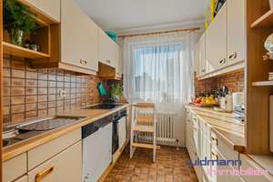 Sonnige 2-Zimmer-Wohnung mit überdachtem Balkon, Aufzug und Einzelgarage – Die vollständige Adresse der Immobilie erhältst du vom Anbieter., 70499 Weilimdorf (Ortsteil), Stuttgart – Vorschaubild 19