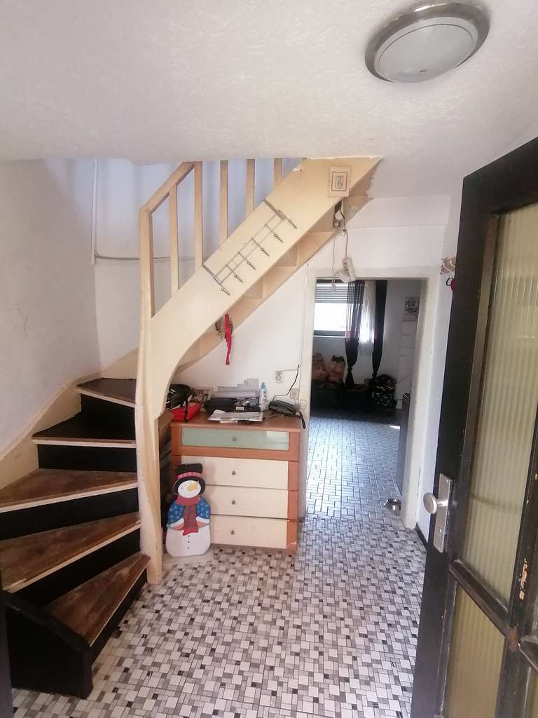 Immobilie in Feldatal - Freistehendes Einfamilienhaus in Feldatal Gross-Felda gesucht? - Bild 2