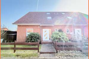 MODERNISIERTES FAMILIENHAUS • BEZUGSFERTIG • GARTEN – Die vollständige Adresse der Immobilie erhältst du vom Anbieter., 24963 Tarp – Vorschaubild 2