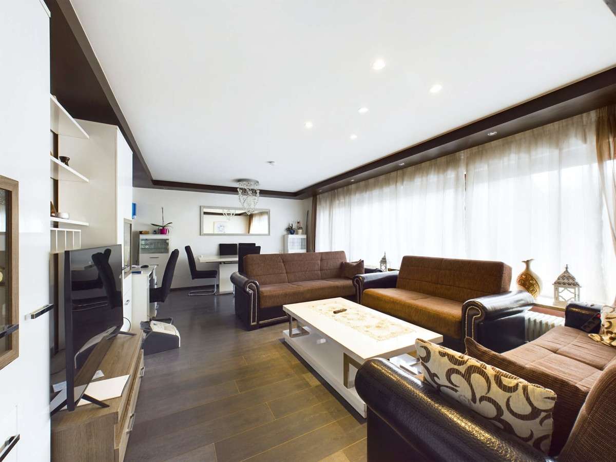 Immobilie in Kämpfelbach - Innere Werte: Neuwertiges Haus mit Garten | Kämpfelbach - Bild 2