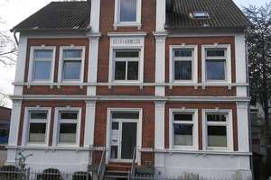 Altbaucharme unter Denkmalschutz – vermietetes Mehrfamilienhaus in Hamburg-Finkenwerder