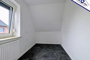 Wohnen wie im Bungalow: Kernsaniertes Einfamilienhaus mit Schlafzimmer, Küche und Bad im Erdgeschoss – Verden (Kreis) – Vorschaubild 23