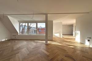 PROVISIONSFREI.. SEHR SCHÖNE, HELLE DACHGESCHOSS-WOHNUNG M. 2 BÄDER U. TERRASSE, LIFT U. WEITBLICK – John-Schehr-Str. 4, 10407 Prenzlauer Berg, Berlin – Vorschaubild 7