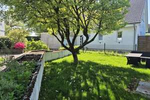 Imposante Immobilie mit 2 getrennten Wohneinheiten, einer Doppelgarage und einem traumhaften Garten! – Die vollständige Adresse der Immobilie erhältst du vom Anbieter., 42859 Bökerhöhe, Remscheid – Vorschaubild 4