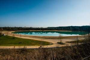 Großzügige 4-Zimmer-Wohnung mit Terrasse und Gartenanteil in ruhiger Lage