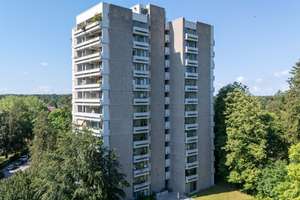 Freie Lichtdurchflutete 2-Zimmer-Wohnung mit großem Balkon und Weitblick in Solln – Die vollständige Adresse der Immobilie erhältst du vom Anbieter., 81477 Solln, München – Vorschaubild 4