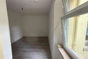 Eigener Eingang mit Blick in den Garten – 51373 Wiesdorf, Leverkusen – Vorschaubild 5