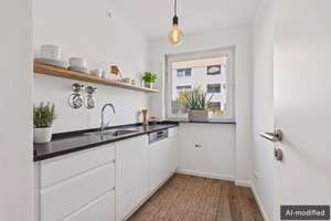 Kernsanierte 3-Zimmer-Wohnung mit Loggia in grüner Lage – 81477 Solln, München – Vorschaubild 7