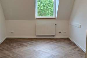  1 Zimmer in einer 5 Zimmer Wohnung in Köln Humboldt – Taunusstr 14, 51105 Humboldt/Gremberg, Köln – Vorschaubild 2