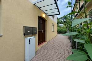 Charmantes Wohnen im Zweifamilienhaus mit Veranda und Blick ins Grüne im beliebten Uhlbach – Hegnachstrasse 16, 70329 Uhlbach, Stuttgart – Vorschaubild 11
