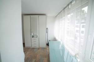 Stuttgart-Olgastrasse; Möblierte 1,5 Zimmer Wohnung – Die vollständige Adresse der Immobilie erhältst du vom Anbieter., 70182 Heusteigviertel, Stuttgart – Vorschaubild 4