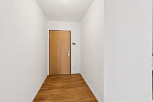 Schöne 2-Zimmer-Wohnung mit EBK und Balkon in Offenbach – 63065 Messehalle, Offenbach am Main – Vorschaubild 7