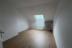 Wohnung mit 3 ZKDB in Düsseldorf Unterrath (saniert) – Unterrather Straße 71, 40468 Unterrath, Düsseldorf – Vorschaubild 3