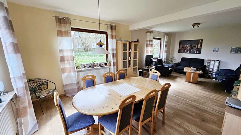 Immobilie in Deinstedt - immo-schramm.de: Gepflegtes Wohnhaus mit Garage - Bild 4