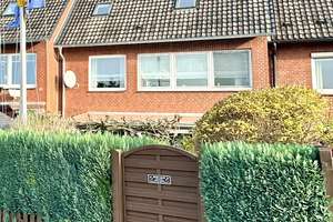 Raumwunder im Reihenhaus: Ihr gepflegtes Zuhause in Geesthacht – Die vollständige Adresse der Immobilie erhältst du vom Anbieter., 21502 Geesthacht – Vorschaubild 34