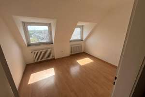 Renovierte 3-Zimmer-Wohnung, Küche und neues Bad, perfekt für WG´s - Ehrenfeld – Die vollständige Adresse der Immobilie erhältst du vom Anbieter., 50823 Bickendorf, Köln – Vorschaubild 3