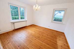 Kaulsdorf-Süd: Gepflegtes Mehrfamilienhaus mit 3 Wohneinheiten – Die vollständige Adresse der Immobilie erhältst du vom Anbieter., 12621 Kaulsdorf, Berlin – Vorschaubild 6