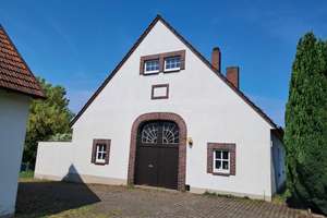 Ein Haus mit viel Potential in Halle (Westf.)! – Die vollständige Adresse der Immobilie erhältst du vom Anbieter., 33790 Halle (Westfalen) – Vorschaubild 2