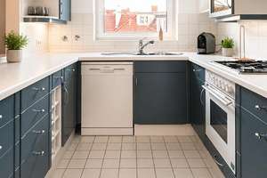 Sonniges Dachgeschoss mit großer Terrasse, Kamin & ruhige, zentrale Lage – Blumenthalstrasse 13, 12103 Tempelhof, Berlin – Vorschaubild 15