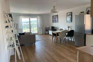 2-Zimmer-Wohnung mit Einbauküche und Balkon in Schönberg – Pfarrgasse 1, 94513 Schönberg – Vorschaubild 2