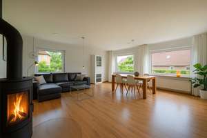3D VIRTUAL TOUR - Klassisches Einfamilienhaus am Liether Wald Elmshorn Süd – Die vollständige Adresse der Immobilie erhältst du vom Anbieter., 25336 Elmshorn – Vorschaubild 2