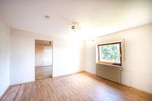 Großzügiges Wohnhaus mit vielseitigen Nutzungsmöglichkeiten in bevorzugter Lage von Höhn – Die vollständige Adresse der Immobilie erhältst du vom Anbieter., 56462 Höhn – Vorschaubild 14
