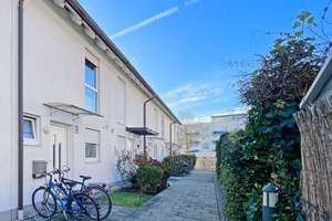 Modernes Reihenmittelhaus in Unterschleißheim – Die vollständige Adresse der Immobilie erhältst du vom Anbieter., 85716 Unterschleißheim – Vorschaubild 1