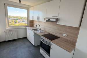Mit Blick über Kiel Holtenau! Komplett sanierte 2-Zimmer-Wohnung mit Balkon *nur schriftl.Anfragen* – Richthofenstraße 41, 24159 Holtenau, Kiel – Vorschaubild 5