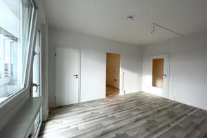 2-Raumwohnung mit schöner Aussicht aus 10. Etage – Bruno-Granz-Straße 44, 9122 Morgenleite, Chemnitz – Vorschaubild 8